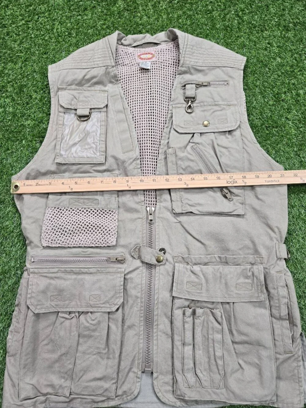 Vintage Banana Republic Vest Mens Medium Beige Safari Multi Pocket Photography